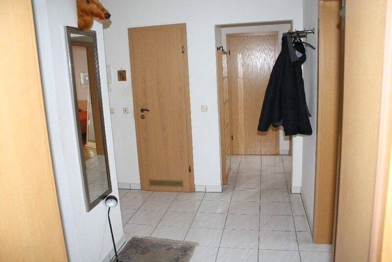 Etagenwohnung Velbert Neviges - 3 Zimmer, 90 m&sup2;, 229.000&euro; | Angebot:23537028