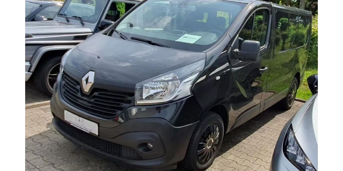 Renault Trafic 99.802 km 18.510 &euro; Wachtendonk 47669