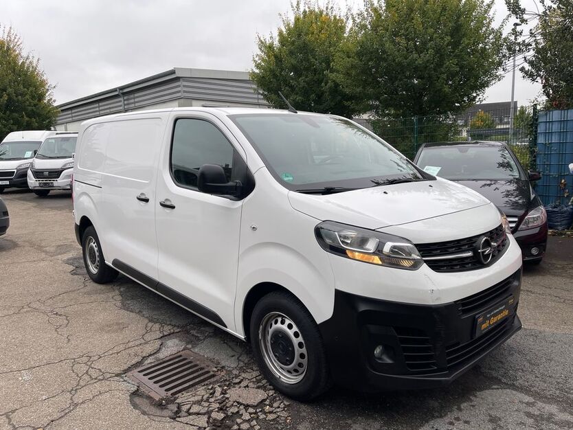 Opel Vivaro 83.900 km 13.499 € Oberhausen 46045