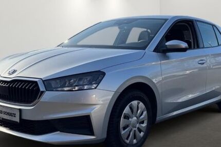 Skoda Fabia 20.737 km 14.980 &euro; Düsseldorf 40589