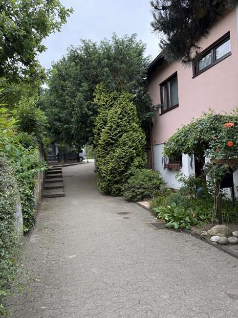 Haus zum Kaufen in Solingen 369.000 € 142 m²