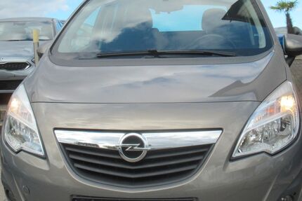 Opel Meriva 163.811 km 3.890 € Herne 44653