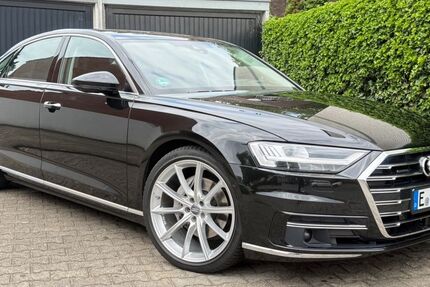 Audi A8 86.000 km 37.500 &euro; Velbert 42555