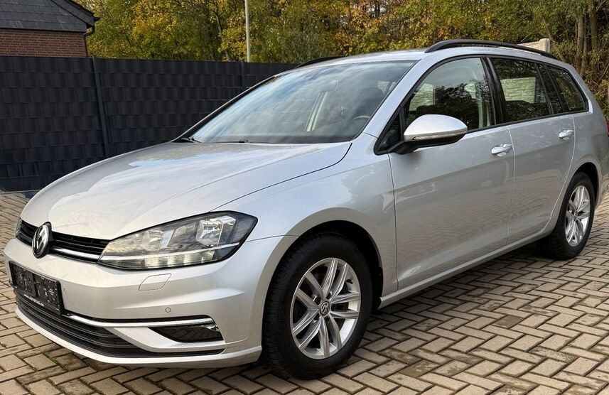 VW Golf 193.400 km 10.450 € Oberhausen 46149