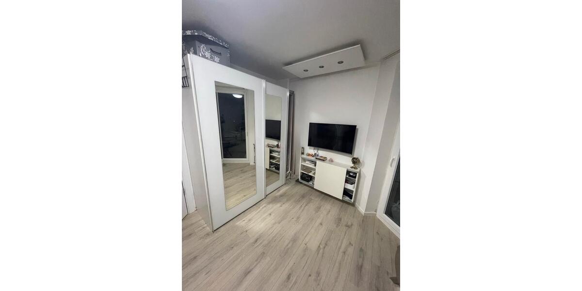 Etagenwohnung Düsseldorf Flingern Süd - 3 Zimmer, 78 m&sup2;, 495.000&euro; | Angebot:26421199