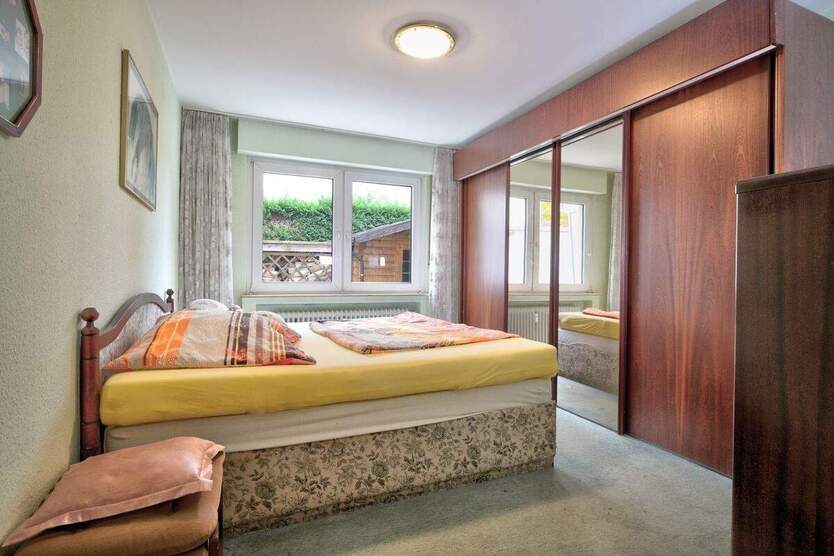 Ein Zuhause, das Generationen verbindet - Gepflegtes Zweifamilienhaus mit Garten 6 zimmer