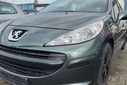 Peugeot 207 206.116 km 1.890 &euro; Essen 45326