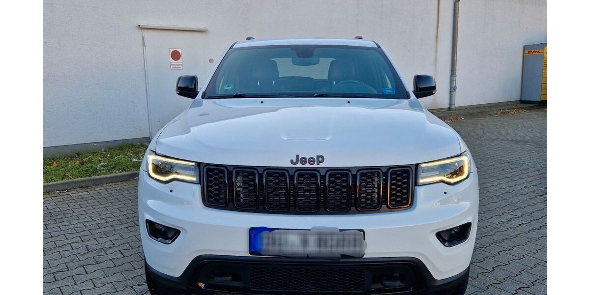 Jeep Grand Cherokee 112.000 km 33.500 &euro; Duisburg 47167