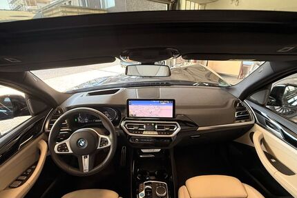 BMW iX3 4.613 km 46.880 &euro; Mülheim an der Ruhr 45475