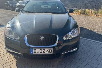 Jaguar XF 218.000 km 5.250 &euro; Neuss 41469