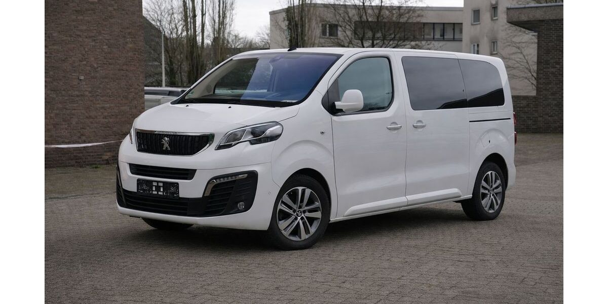 Peugeot Traveller 92.990 km 25.900 &euro; Düsseldorf 40597