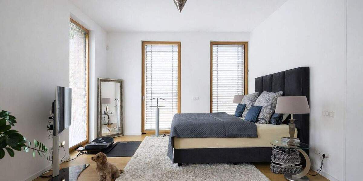 Etagenwohnung Krefeld / Bockum Bockum - 5 Zimmer, 229 m&sup2;, 2.950&euro; | Angebot:25246774