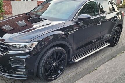VW T-Roc 79.000 km 22.990 € Ratingen 40882