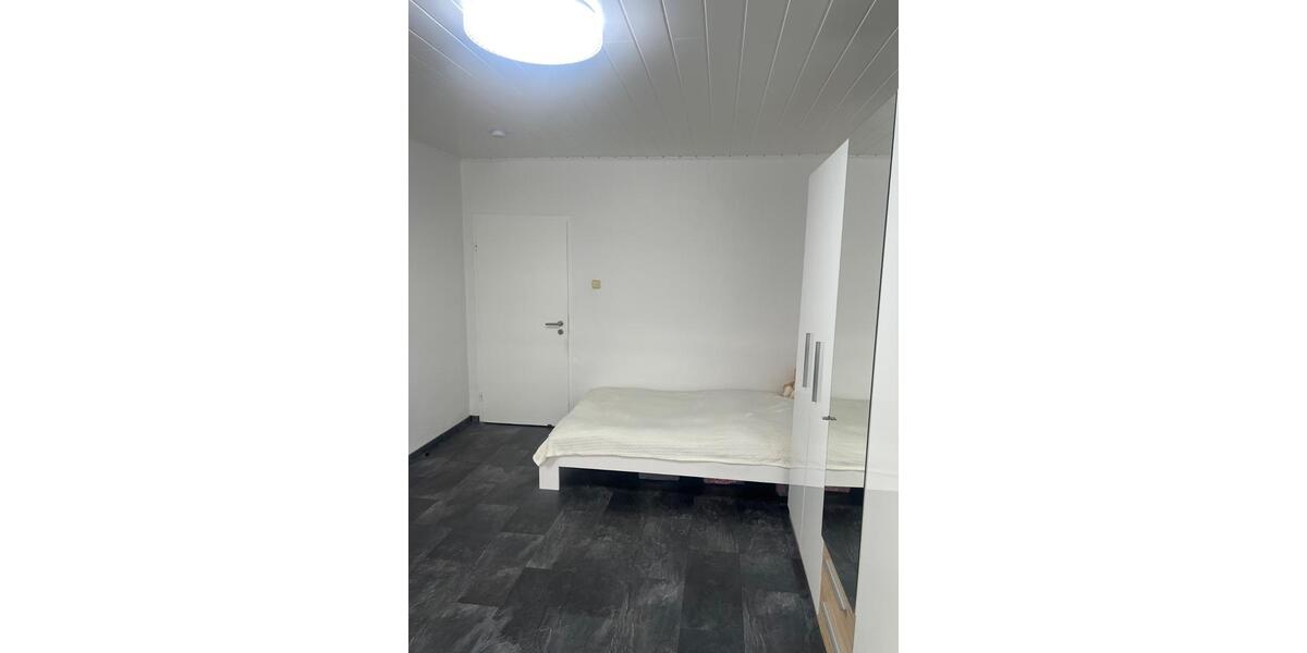 Etagenwohnung Duisburg Hochheide - 4.5 Zimmer, 101 m&sup2;, 305.000&euro; | Angebot:26926998