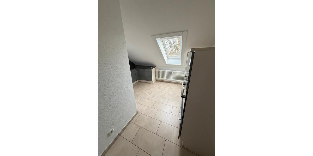Dachgeschoßwohnung Gelsenkirchen Resse - 3.5 Zimmer, 79 m&sup2;, 570&euro; | Angebot:25173088