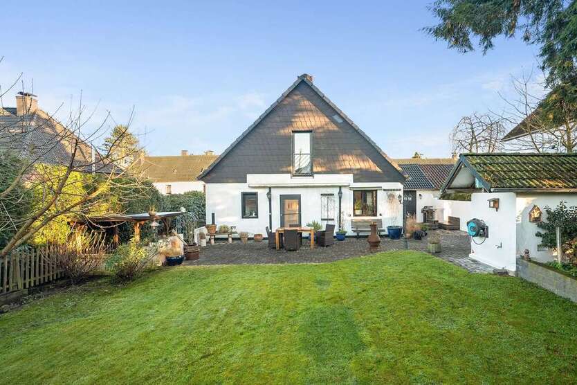 Haus zum Kaufen in Essen 450.000 € 123 m²