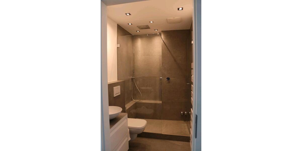 Hochparterre Düsseldorf Niederkassel - 3.5 Zimmer, 82 m&sup2;, 540.000&euro; | Angebot:26023909