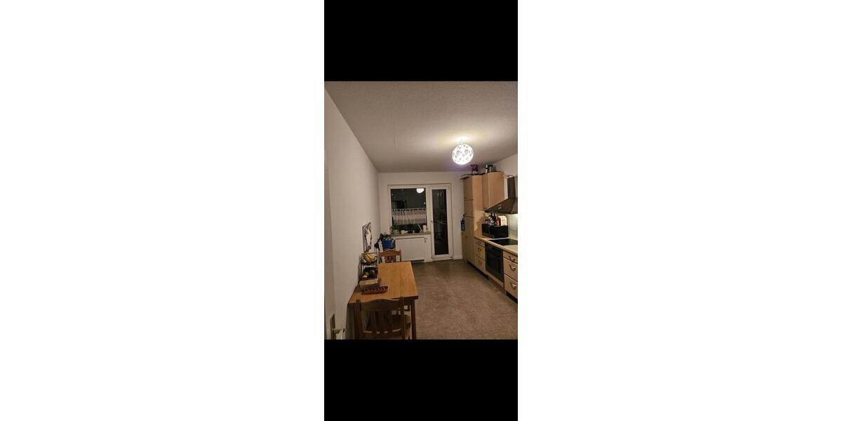 Etagenwohnung Düsseldorf Oberbilk - 2 Zimmer, 49 m&sup2;, 611&euro; | Angebot:26296340