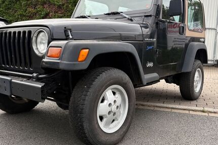 Jeep Wrangler 165.000 km 8.999 € Bochum 44809