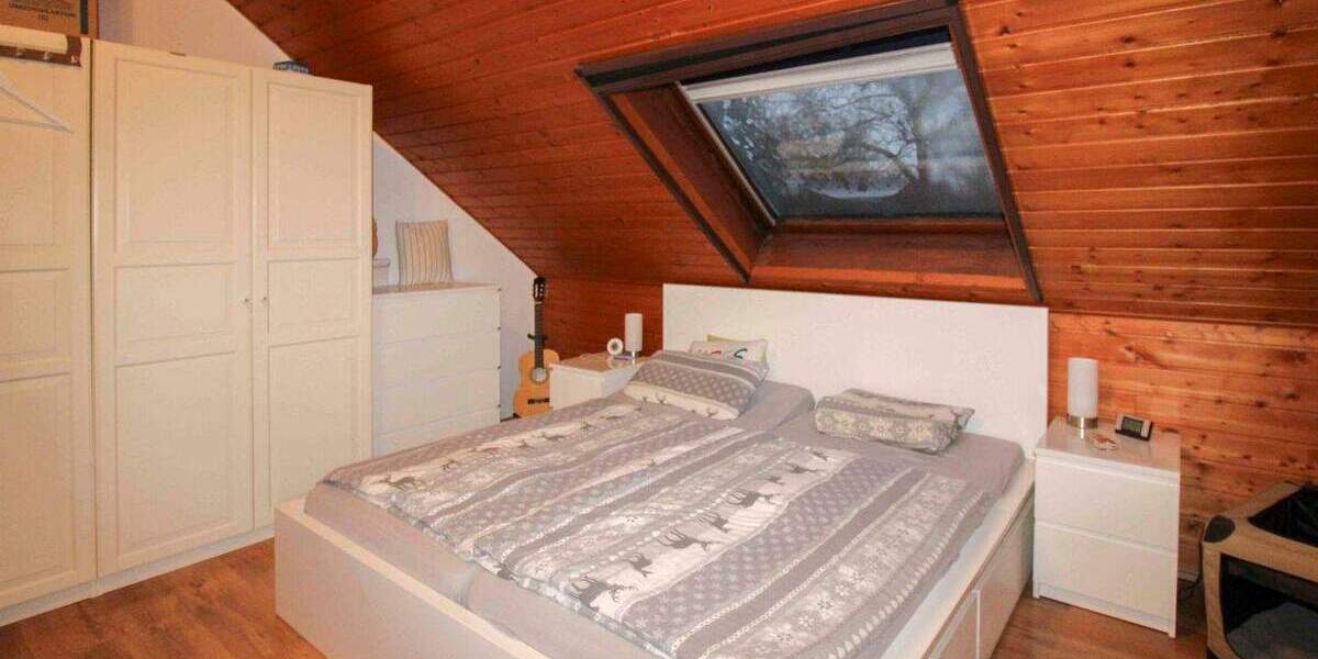 Reihenmittelhaus Duisburg Neumühl - 4 Zimmer, 110 m&sup2;, 255.000&euro; | Angebot:24872428