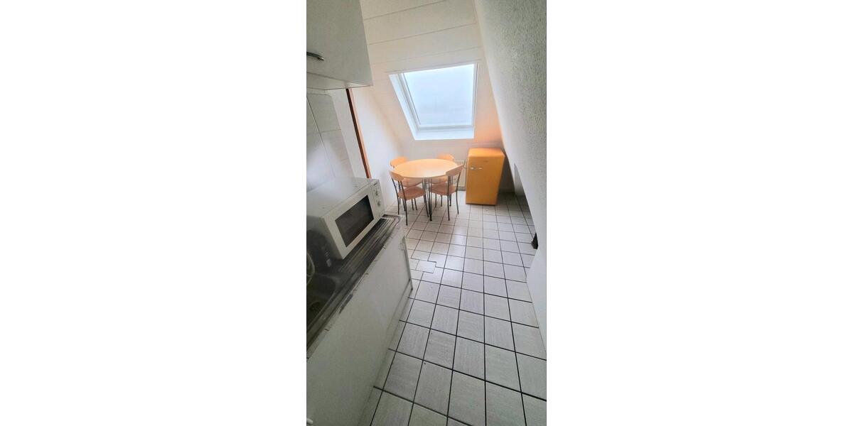 Dachgeschoßwohnung Oberhausen Alstaden - 1 Zimmer, 40 m&sup2;, 440&euro; | Angebot:26147734