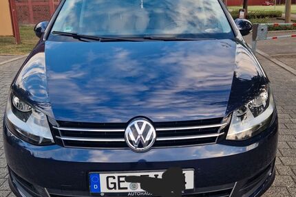 VW Sharan 147.000 km 17.300 € Gelsenkirchen 45899