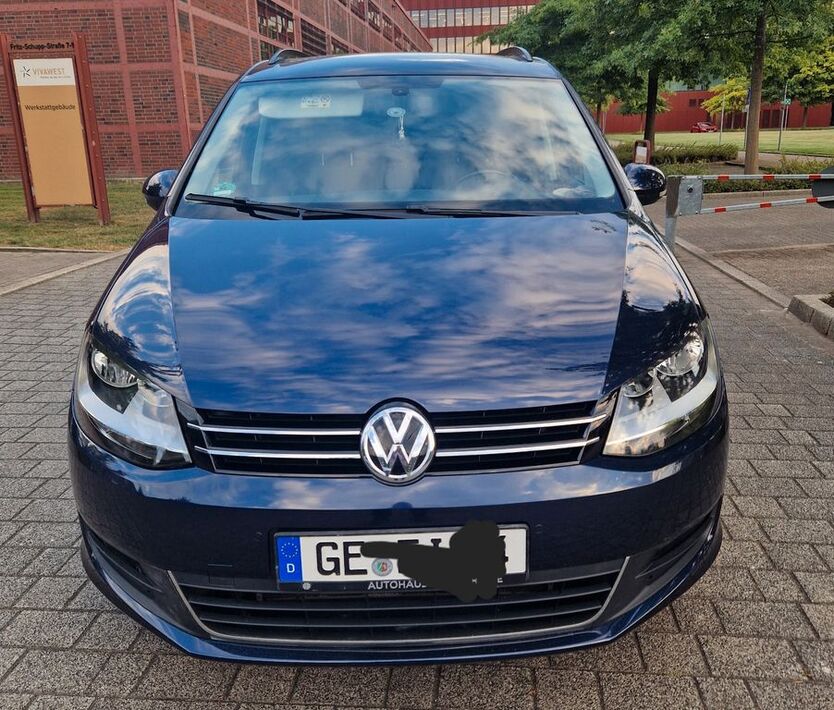 VW Sharan 147.000 km 17.300 € Gelsenkirchen 45899