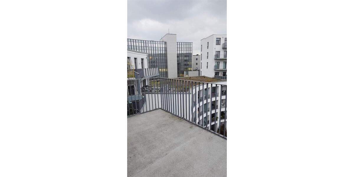 Etagenwohnung Düsseldorf Flingern Nord - 3 Zimmer, 117 m&sup2;, 1.879&euro; | Angebot:25361594