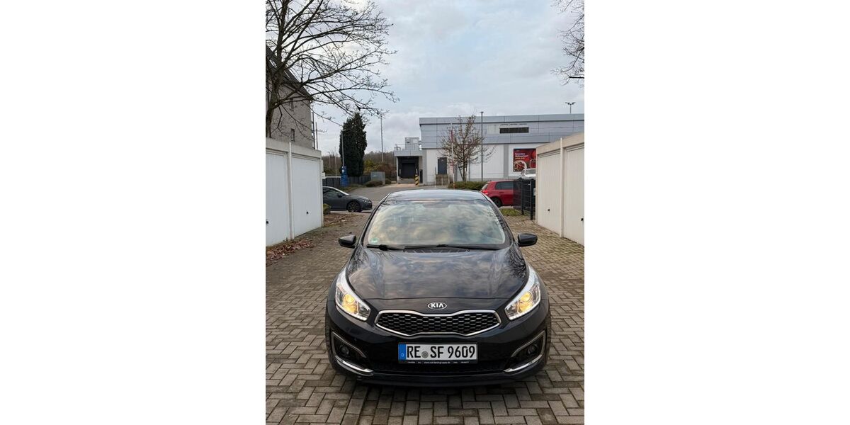 Kia ceed / Ceed 91.000 km 11.000 &euro; Gladbeck 45968