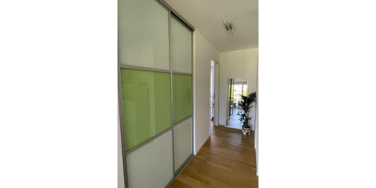 Etagenwohnung Essen Stadtkern - 2.5 Zimmer, 65 m&sup2;, 808&euro; | Angebot:26079941
