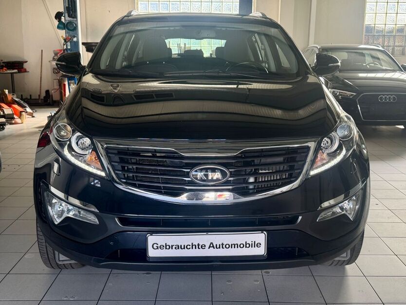 Kia Sportage 185.000 km 7.990 € Düsseldorf 40599
