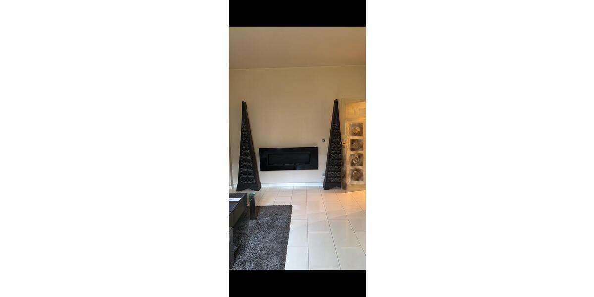 Erdgeschoßwohnung Essen Stadtbezirk VII - 2.5 Zimmer, 56 m&sup2;, 650&euro; | Angebot:26382972