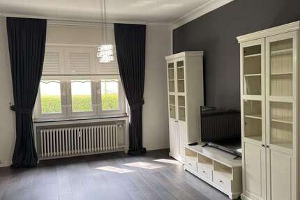 Wohnung Gelsenkirchen - 5 Zimmer, 146 m&sup2;, 1.100&euro; | Angebot:26274502