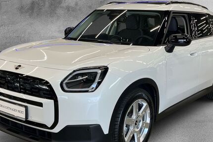 Mini Cooper E Countryman 6.934 km 38.926 € Krefeld 47800