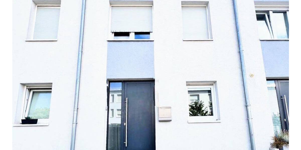 Modernes Reihenmittelhaus mit Garage in ruhiger Sackgassenlage - ein perfektes Zuhause für Familien. 4 zimmer