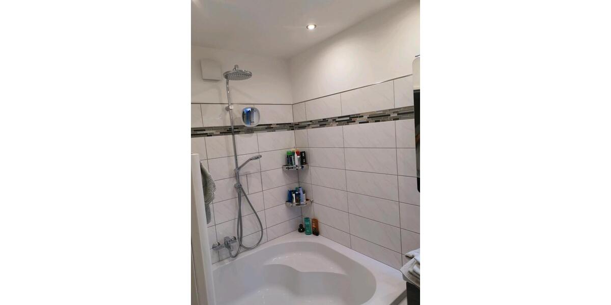 Etagenwohnung Krefeld Gartenstadt - 3 Zimmer, 83 m&sup2;, 219.000&euro; | Angebot:27096095