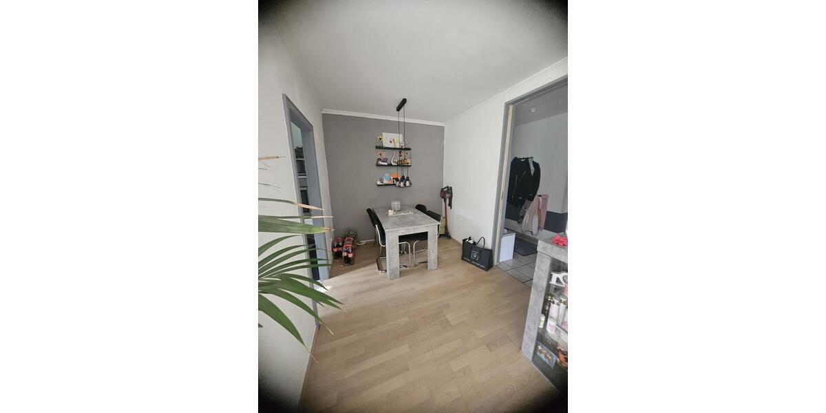 Erdgeschoßwohnung Düsseldorf Stadtbezirk 8 - 3 Zimmer, 76 m&sup2;, 249.000&euro; | Angebot:26231983