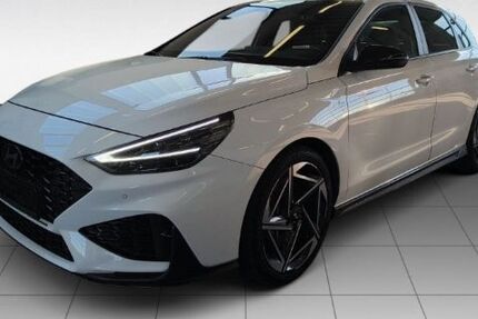 Hyundai i30 19.067 km 23.450 &euro; Neuss 41464