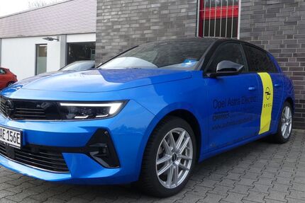 Opel Astra 14.500 km 29.780 € Oberhausen 46147