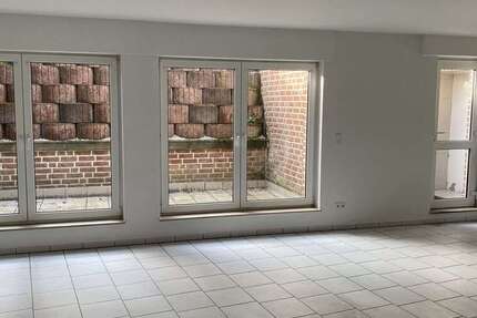 Wohnung zum Mieten in Neuss 395 € 52 m² 1 zimmer