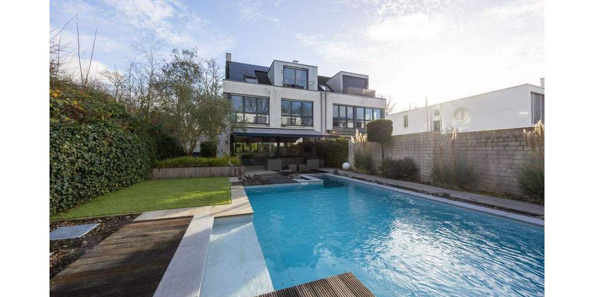 Doppelhaushälfte Neuss Gnadental - 7 Zimmer, 218 m&sup2;, 1.370.000&euro; | Angebot:23950789