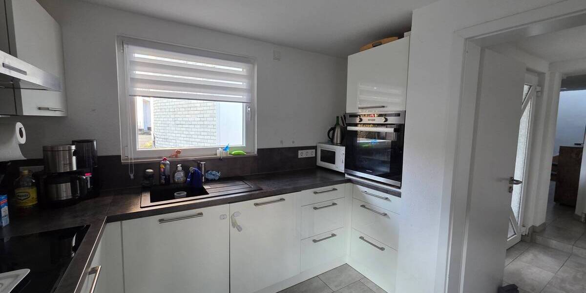 Doppelhaushälfte + Mehrfamilienhaus in 42549 Velbert 9 zimmer