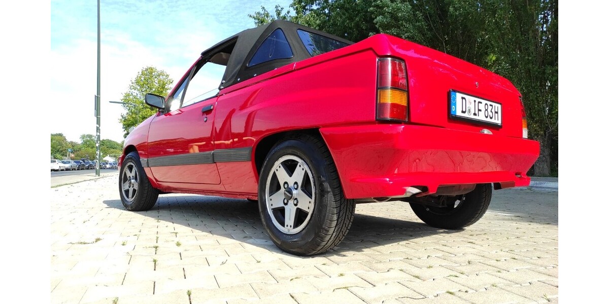Opel Corsa A CC Cabrio Oldtimer Bj. 1984 72.155 km 12.500 &euro; Düsseldorf 40213