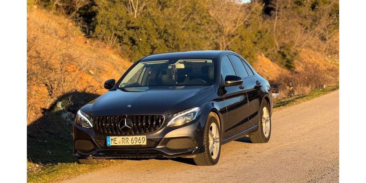 Mercedes-Benz C 250 260.000 km 13.600 &euro; Ratingen 40880