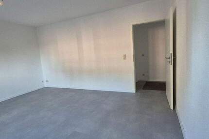 Wohnung Duisburg Mittelmeiderich - 3 Zimmer, 83 m&sup2;, 615&euro; | Angebot:25531705