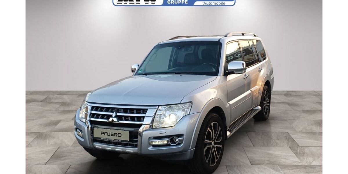 Mitsubishi Pajero 285.000 km 16.980 &euro; Düsseldorf 40599