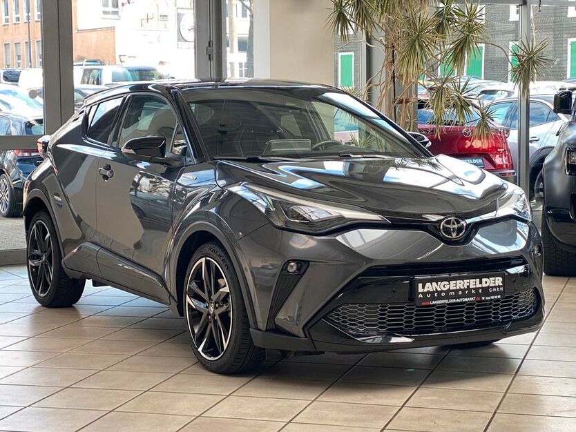 Toyota C-HR 32.900 km 26.999 € Wuppertal 42389
