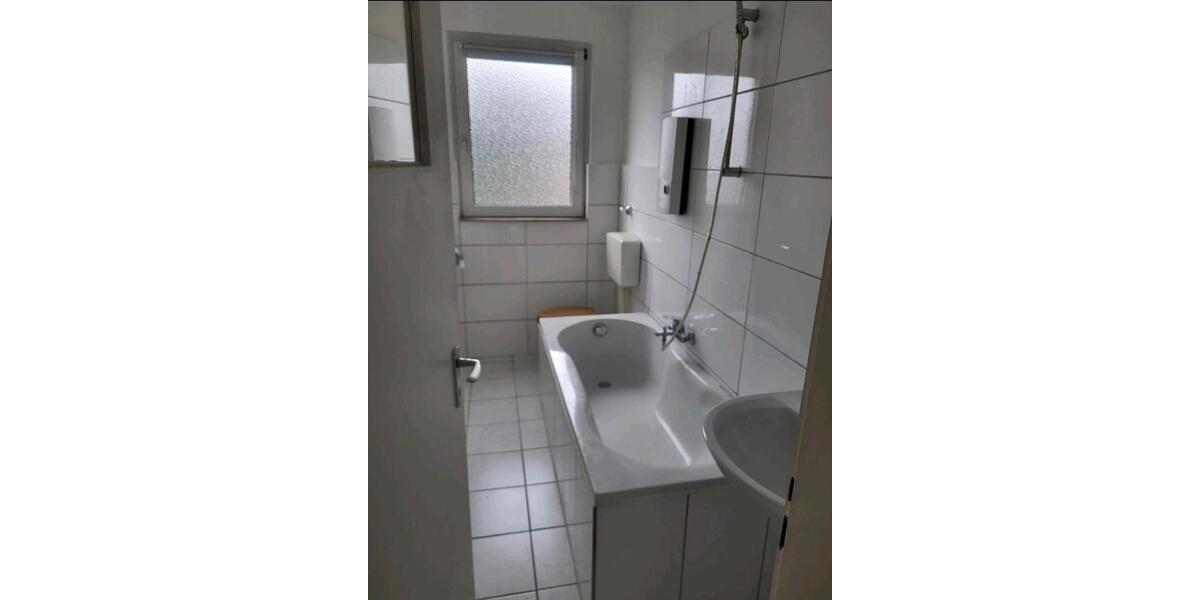 Etagenwohnung Essen Stadtbezirk III - 2.5 Zimmer, 65 m&sup2;, 790&euro; | Angebot:26381644