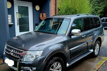 Mitsubishi Pajero 80.000 km 29.900 &euro; Alpen 46519