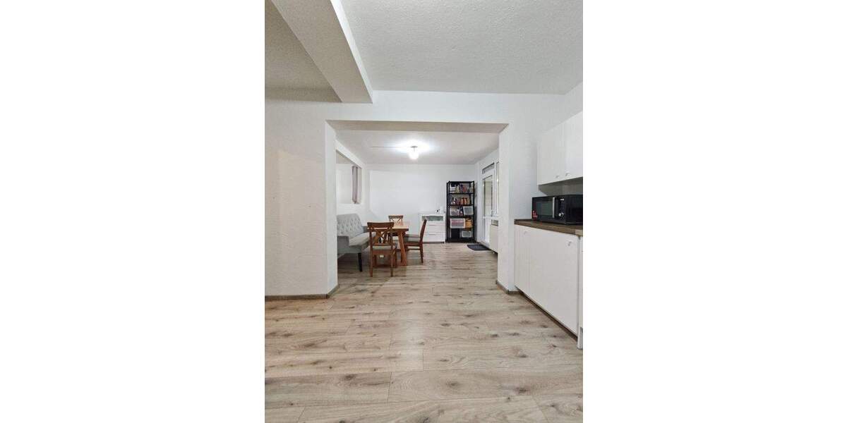 Reihenmittelhaus Düsseldorf Holthausen - 4 Zimmer, 96 m&sup2;, 400.000&euro; | Angebot:25862593